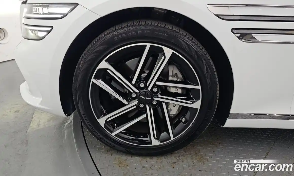 Genesis G80 2025 2.5 Автомат в Москве № 930278, фото 5