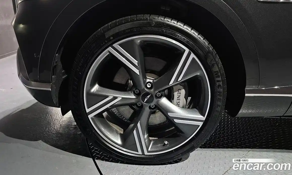 Genesis GV80 2024 2.5 Автомат в Москве № 930417, фото 5