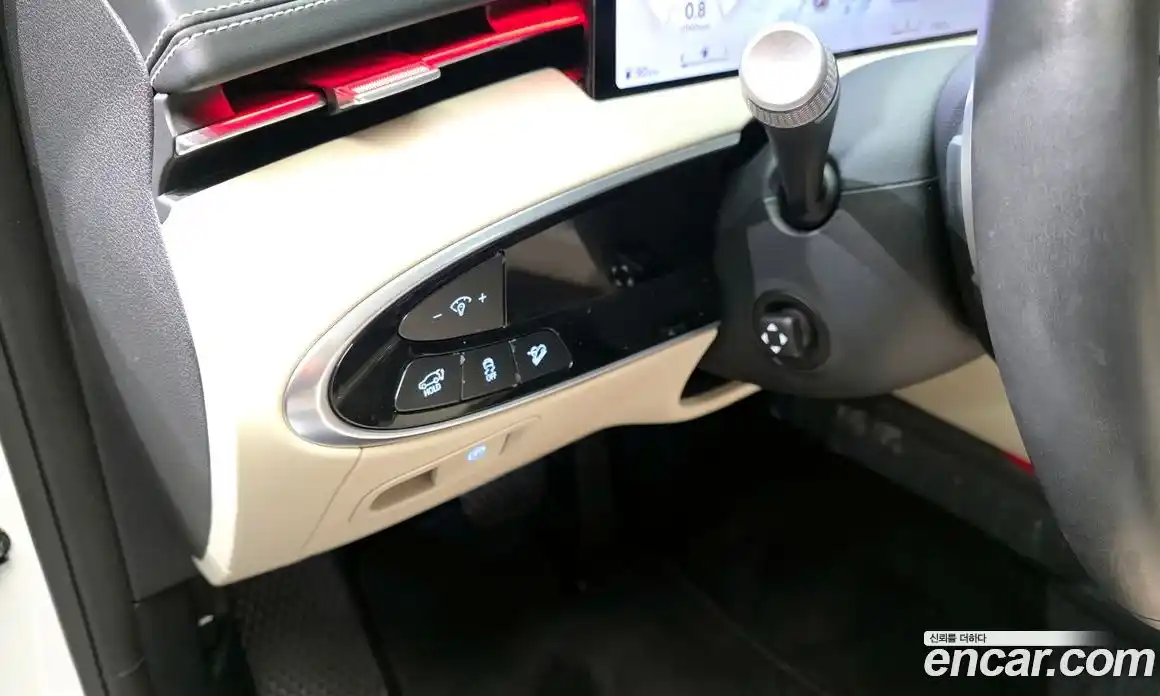 Genesis GV70 2024 2.5 Автомат в Москве № 930495, фото 15