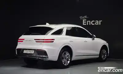 Genesis GV70 2024 2.5 Автомат в Москве № 930495, миниатюра 2