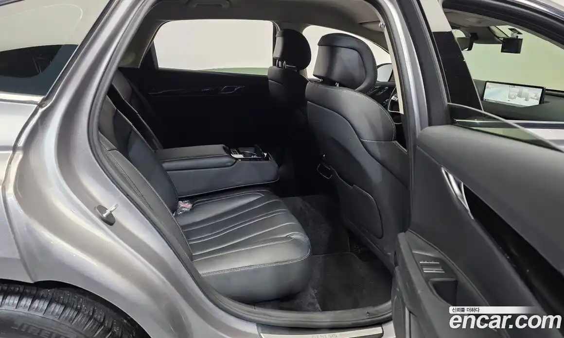 Genesis G80 2022 2.5 Автомат в Москве № 930509, фото 12