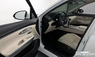 Genesis GV70 2024 2.5 Автомат в Москве № 930582, миниатюра 10