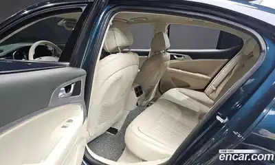 Genesis G70 2021 2.0 Классический в Москве № 930628, миниатюра 12