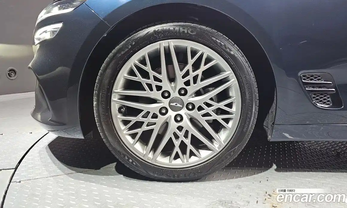 Genesis G70 2021 2.0 Классический в Москве № 930628, фото 5