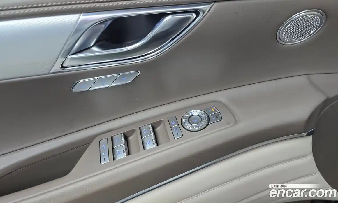 Genesis GV80 2023 2.5 Автомат в Москве № 930688, фото 18