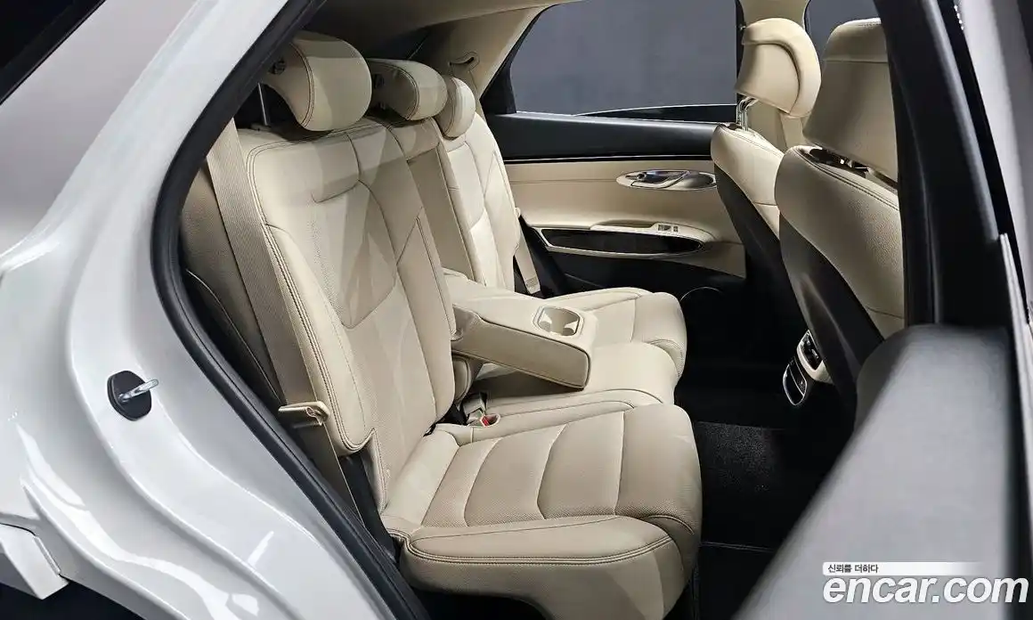 Genesis GV70 2023 2.5 Автомат в Москве № 930714, фото 12