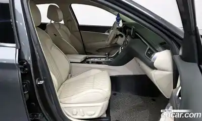 Genesis G70 2020 2.0 Классический в Москве № 931041, миниатюра 11