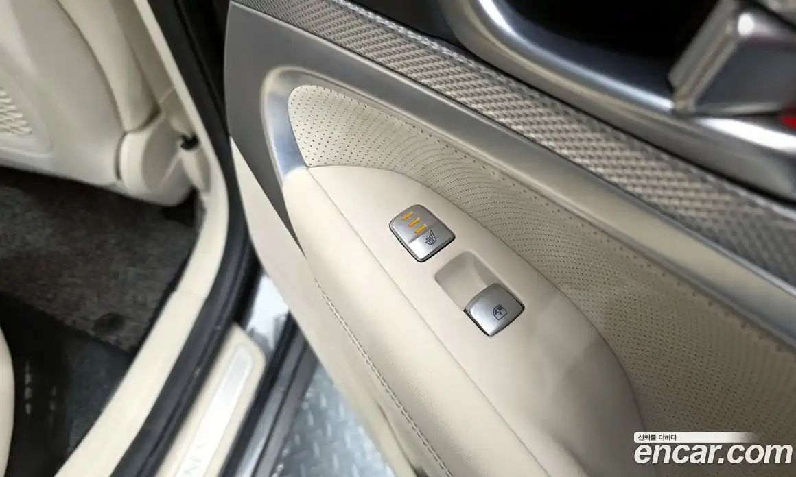 Genesis G70 2020 2.0 Классический в Москве № 931041, фото 19