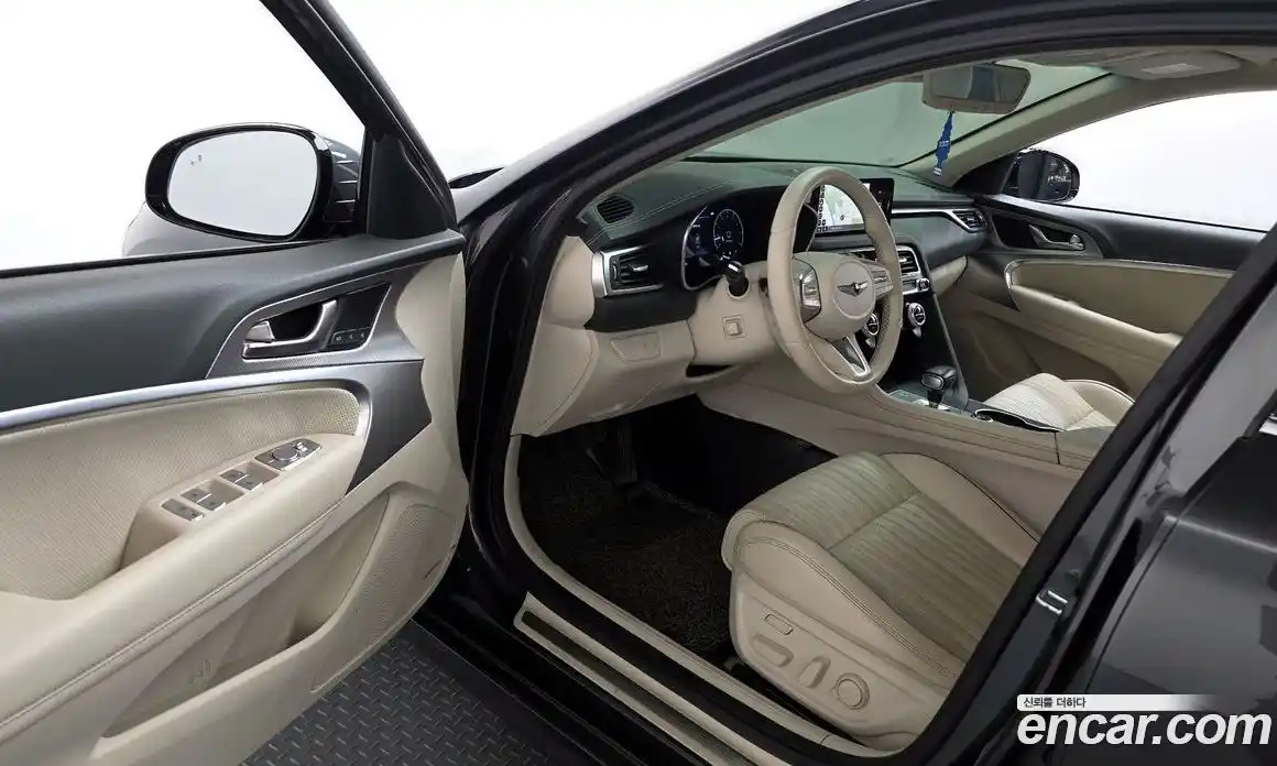 Genesis G70 2020 2.0 Классический в Москве № 931041, фото 10