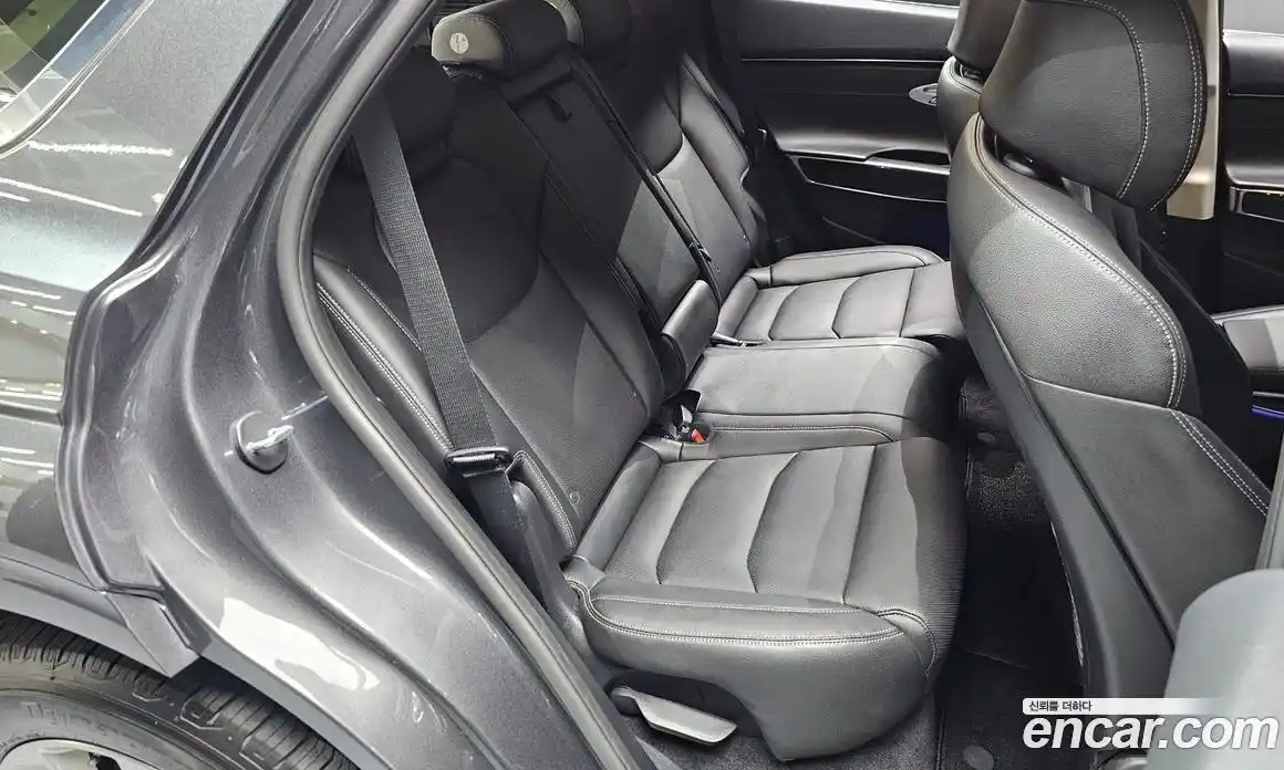 Genesis GV70 2021 2.2 Автомат в Москве № 931111, фото 13