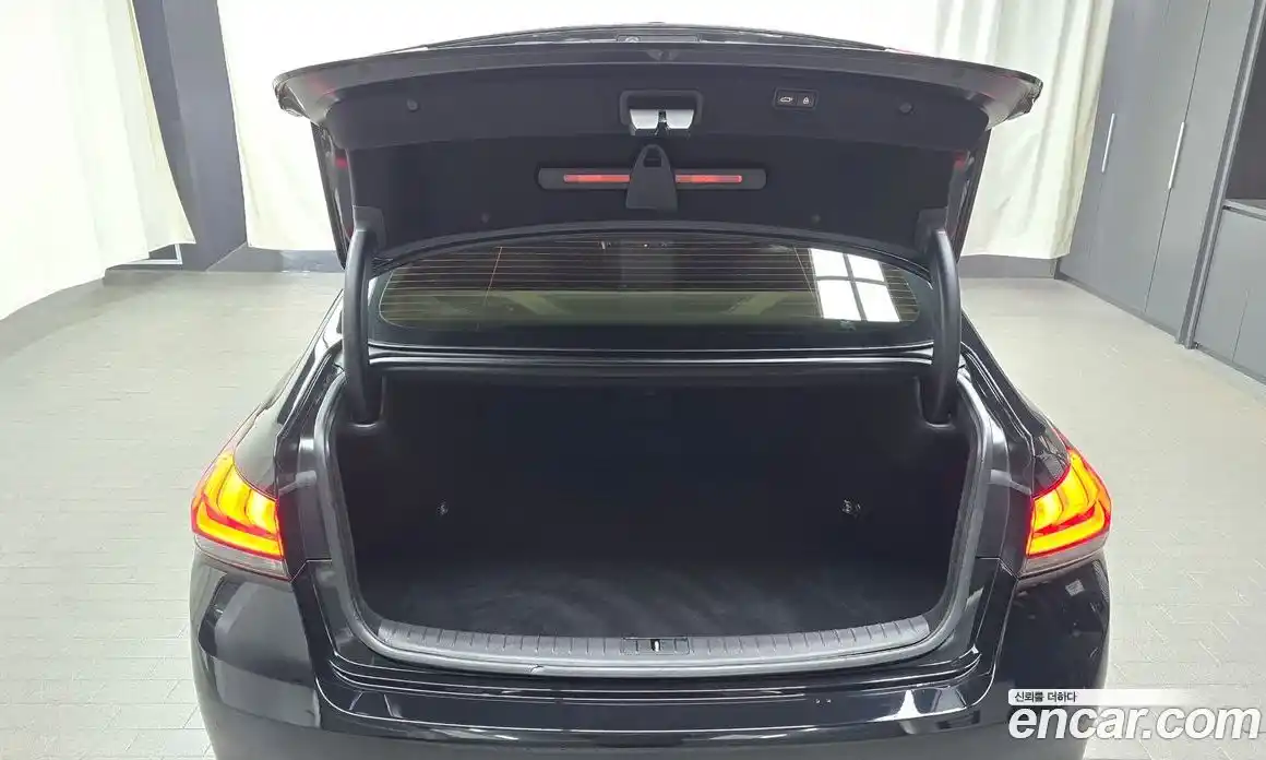 Genesis G80 2016 3.3 Автомат в Москве № 931132, фото 20