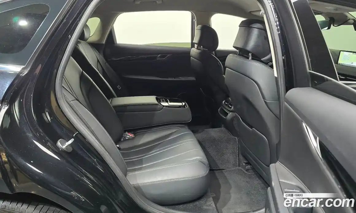 Genesis G80 2020 2.5 Классический в Москве № 931135, фото 12