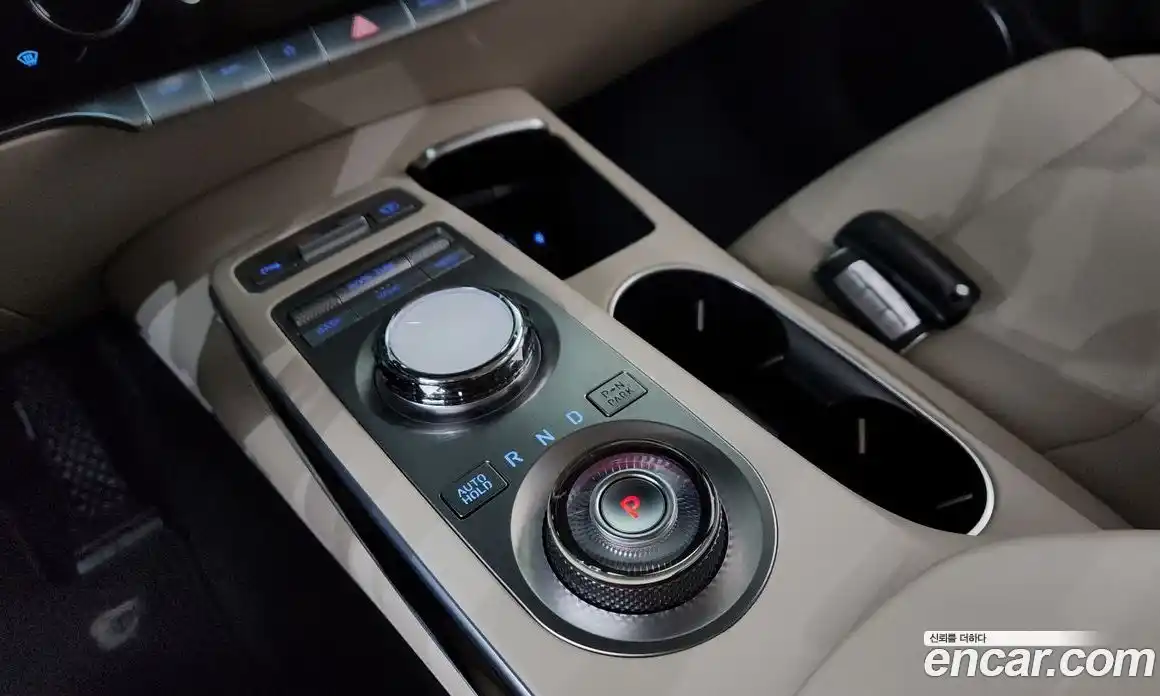 Genesis GV70 2021 2.5 Классический в Москве № 931232, фото 9