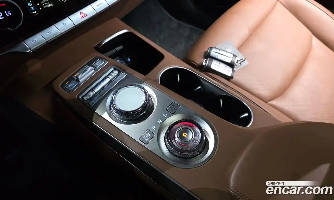 Genesis GV70 2021 2.5 Автомат в Москве № 931265, фото 9