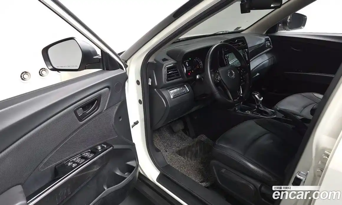 SsangYong TIBOLI 2020 1.5 Автомат в Москве № 931997, фото 10