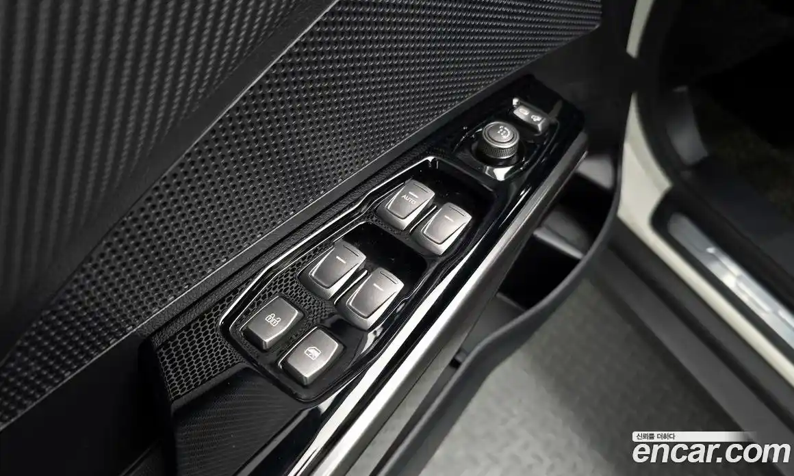 SsangYong TIBOLI 2020 1.5 Автомат в Москве № 932013, фото 17