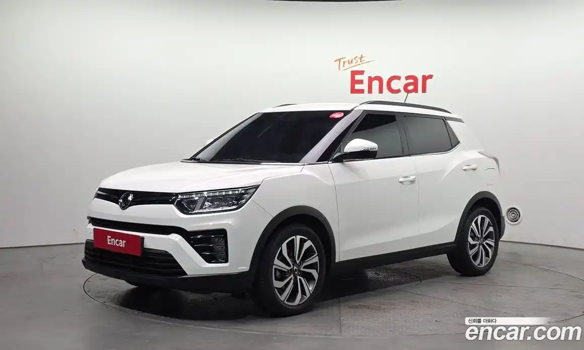 SsangYong TIBOLI 2020 1.6 Автомат в Москве № 932138, фото 1