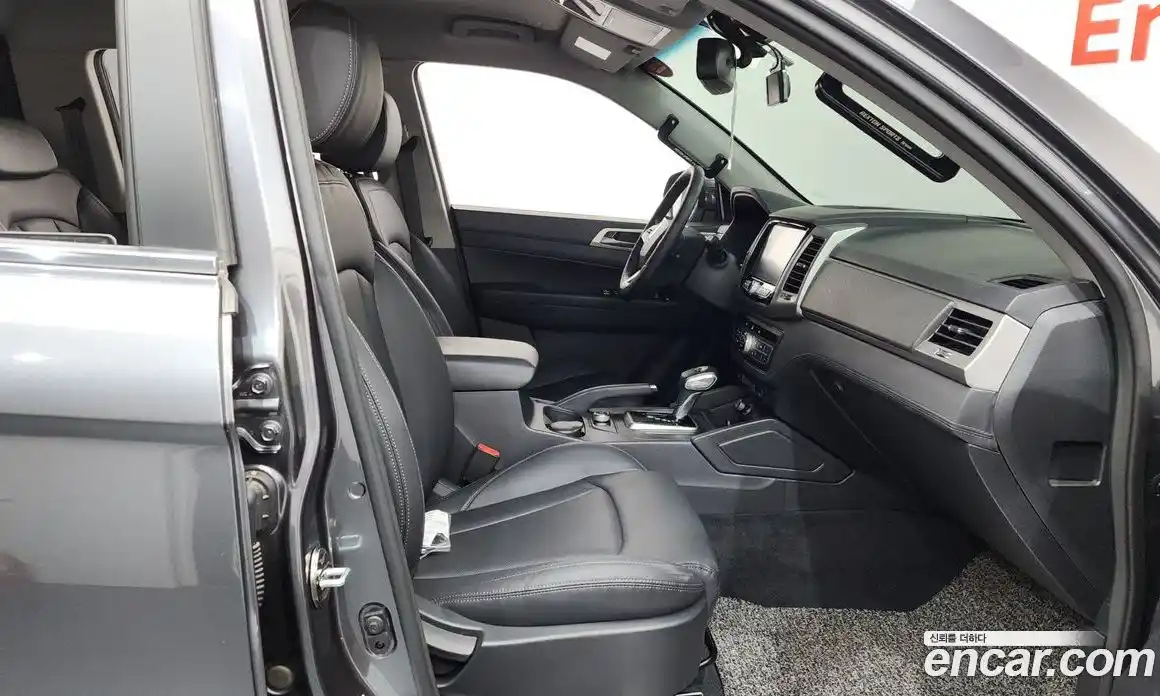 SsangYong Rexton 2018 2.2 Автомат в Москве № 932196, фото 11