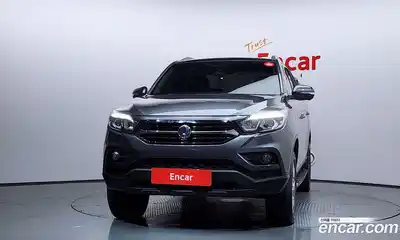 SsangYong Rexton 2018 2.2 Автомат в Москве № 932196, миниатюра 3
