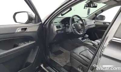 SsangYong Rexton 2018 2.2 Автомат в Москве № 932196, миниатюра 10