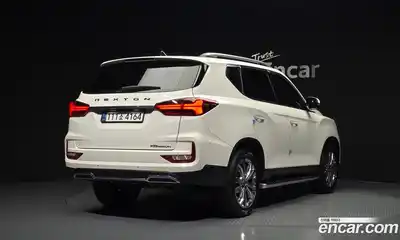 SsangYong Rexton 2023 2.2 Автомат в Москве № 932437, миниатюра 2