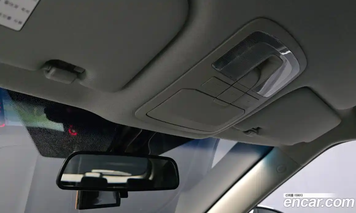 SsangYong TIBOLI 2016 1.6 Автомат в Москве № 932602, фото 16