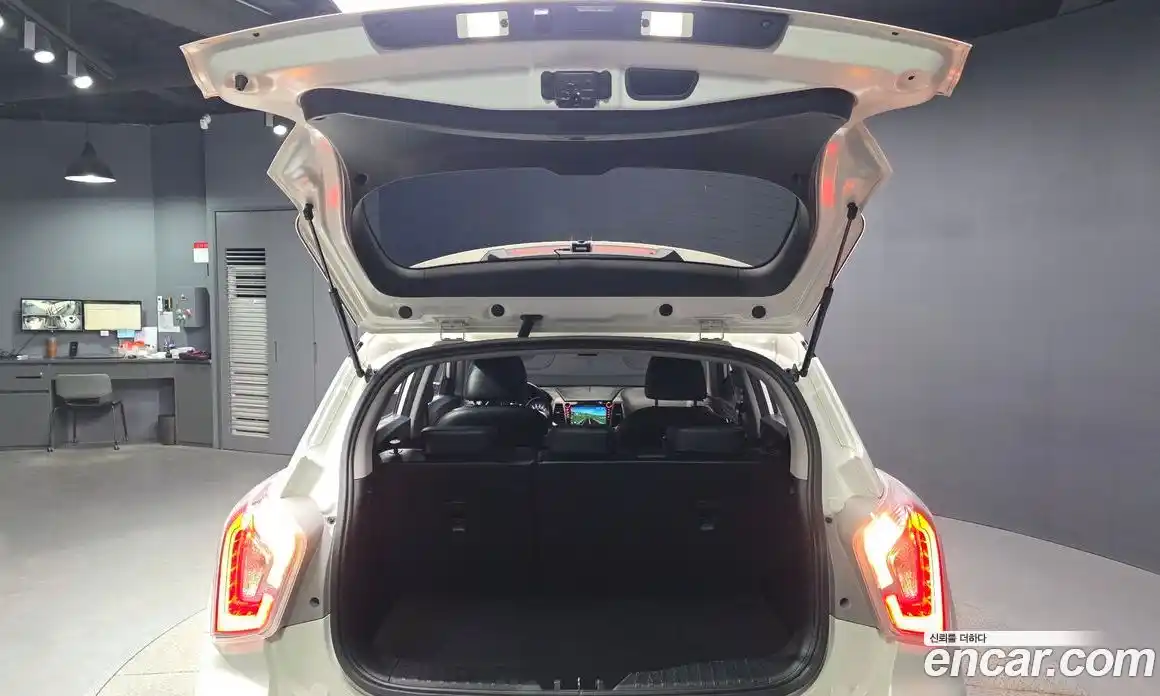 SsangYong TIBOLI 2016 1.6 Автомат в Москве № 932602, фото 20