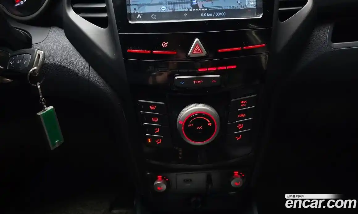 SsangYong TIBOLI 2018 1.6 гидро в Москве, фото 16