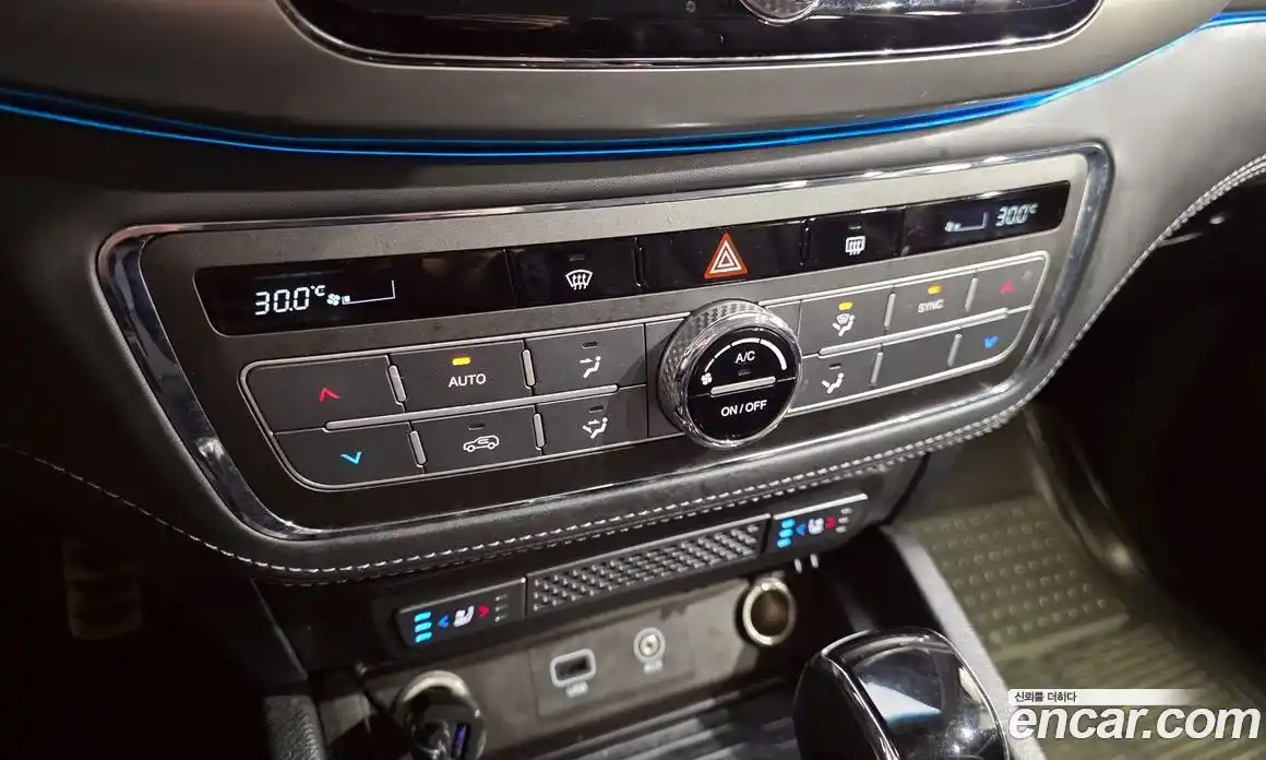 SsangYong Rexton 2018 2.2 Автомат в Москве № 932906, фото 16