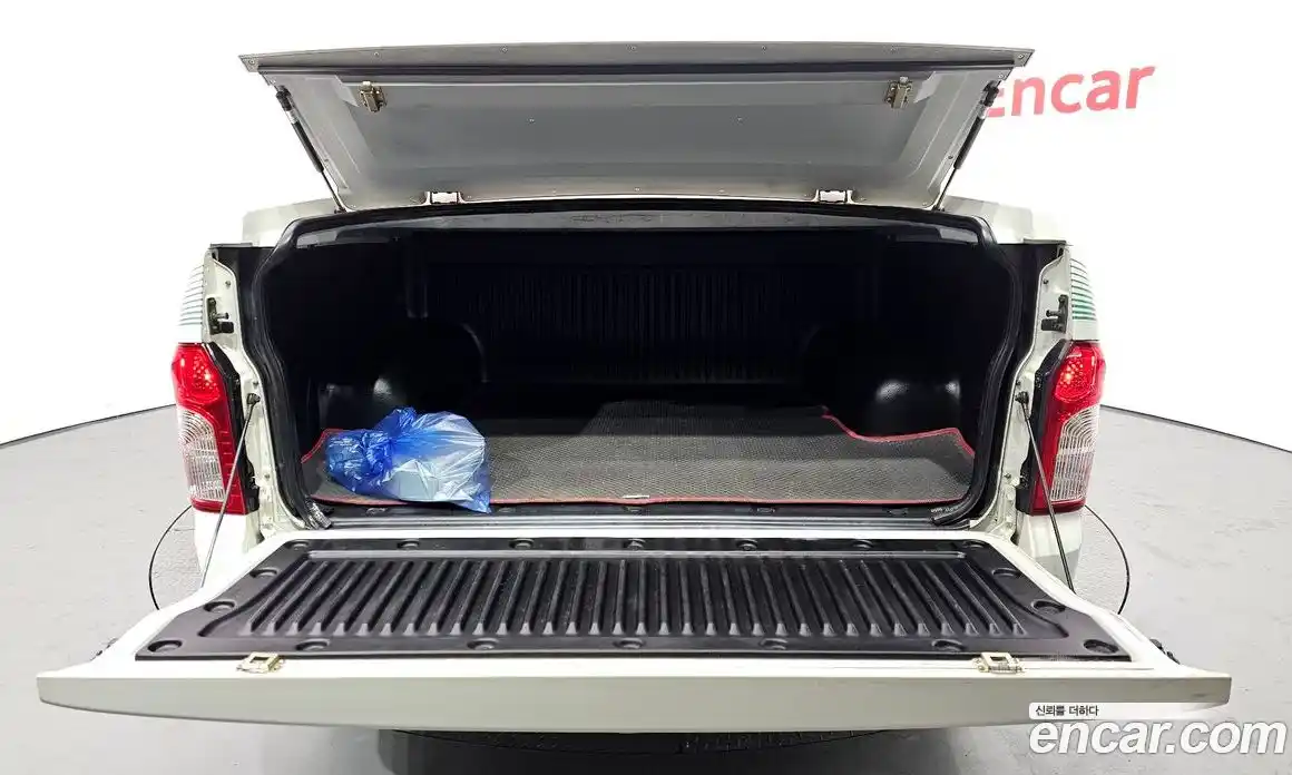 SsangYong Korando 2016 2.2 Автомат в Москве № 932945, фото 20