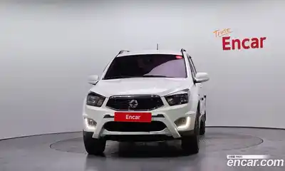 SsangYong Korando 2016 2.2 Автомат в Москве № 932945, миниатюра 3