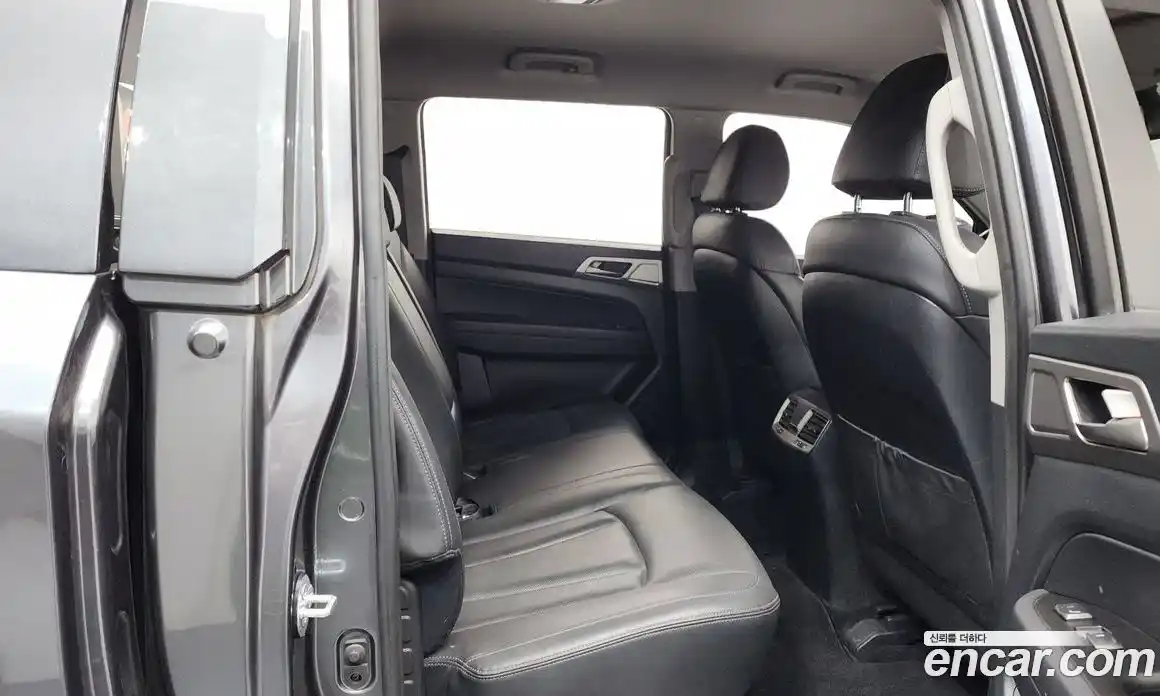 SsangYong Rexton 2018 2.2 Автомат в Москве № 932969, фото 12