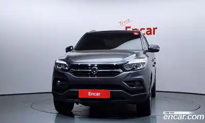 SsangYong Rexton 2018 2.2 Автомат в Москве № 932969, миниатюра 3