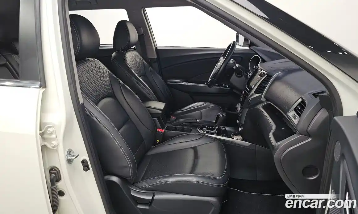 SsangYong TIBOLI 2018 1.6 гидро в Москве, фото 11