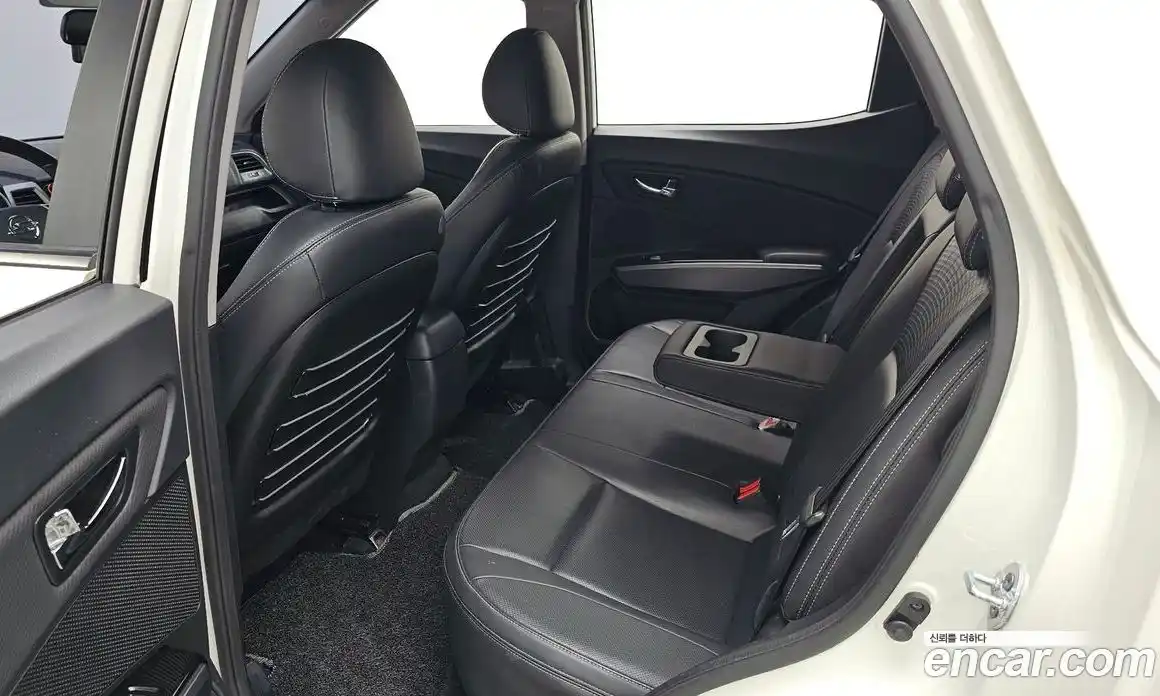 SsangYong TIBOLI 2018 1.6 гидро в Москве, фото 12