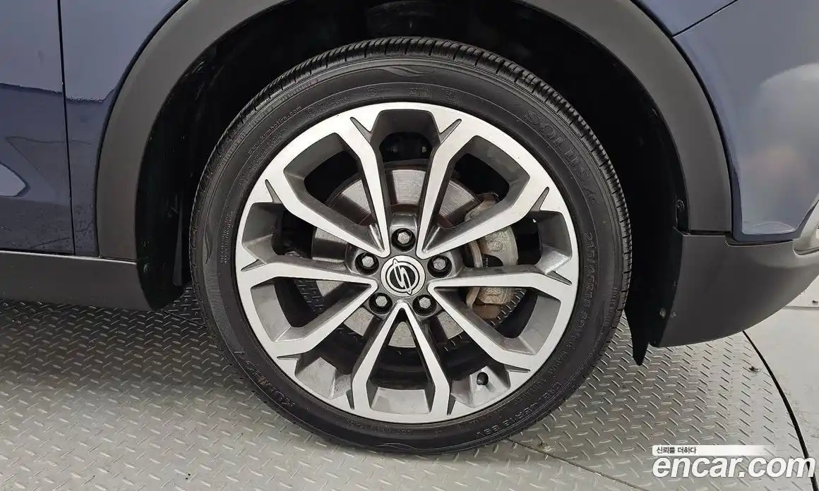 SsangYong TIBOLI 2017 1.6 гидро в Москве, фото 5