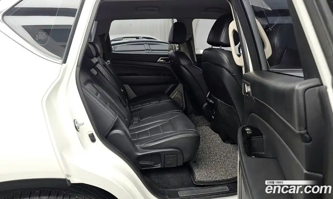SsangYong Rexton 2018 2.2 Автомат в Москве № 933296, фото 12