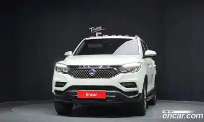 SsangYong Rexton 2018 2.2 Автомат в Москве № 933296, миниатюра 3