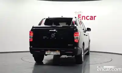 SsangYong Rexton 2018 2.2 Автомат в Москве № 933301, миниатюра 4