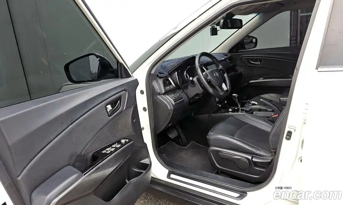 SsangYong TIBOLI 2017 1.6 гидро в Москве № 933375, фото 11