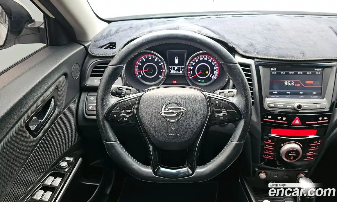 SsangYong TIBOLI 2017 1.6 гидро в Москве № 933375, фото 13