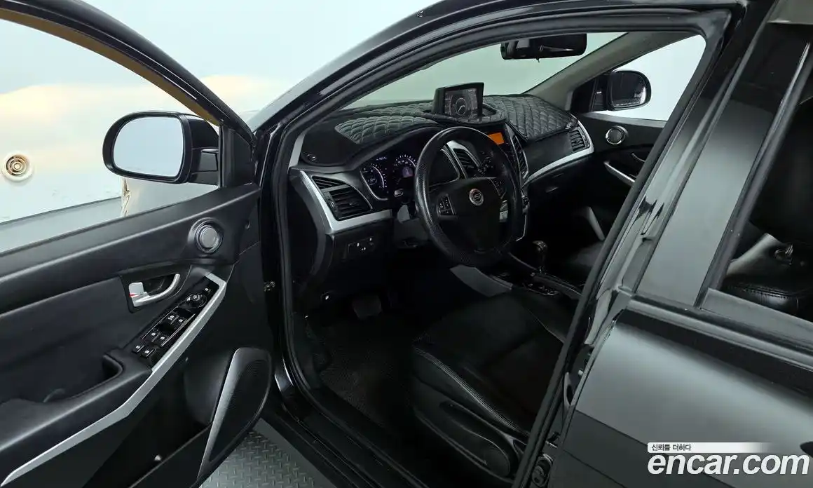 SsangYong Korando 2015 2.0 гидро в Москве № 933555, фото 11