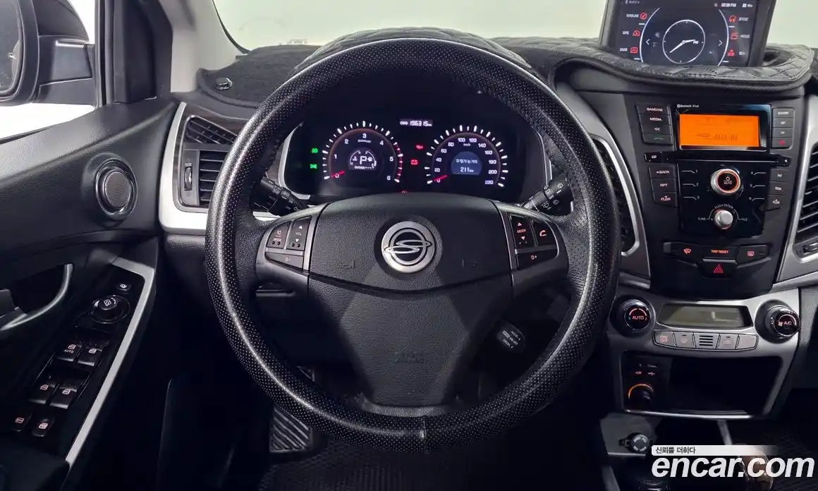 SsangYong Korando 2015 2.0 гидро в Москве № 933555, фото 13
