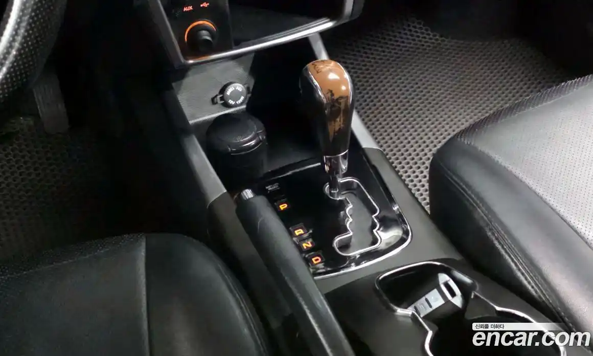SsangYong Korando 2015 2.0 гидро в Москве № 933555, фото 9