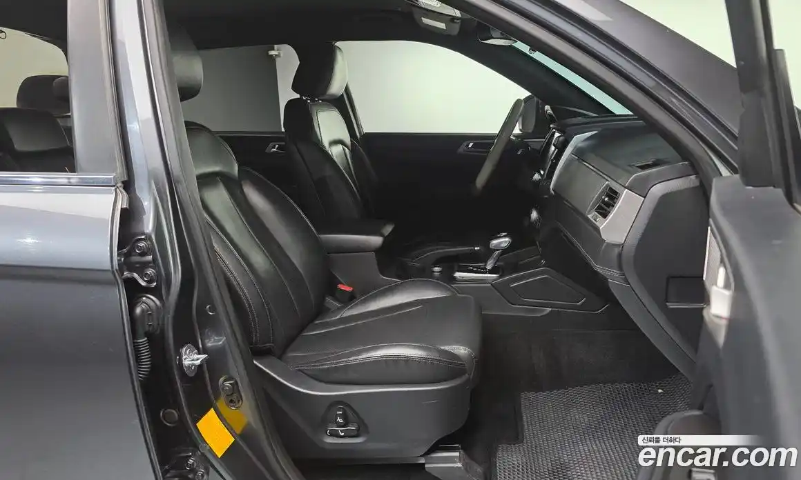 SsangYong Rexton 2019 2.2 Автомат в Москве № 933556, фото 11