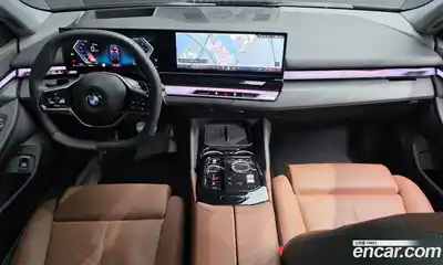 BMW 5-Series 2023 2.0 гидро в Москве № 933803, миниатюра 7