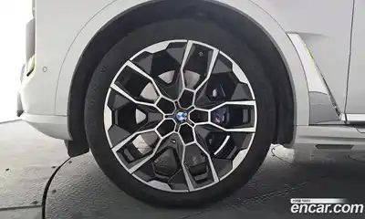 BMW X7 2023 3.0 гидро в Москве № 933831, миниатюра 4