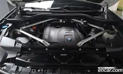 BMW X7 2023 3.0 гидро в Москве № 933831, миниатюра 5