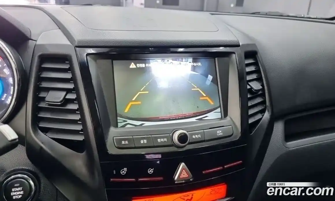 SsangYong TIBOLI 2017 1.6 Автомат в Москве № 933863, фото 13