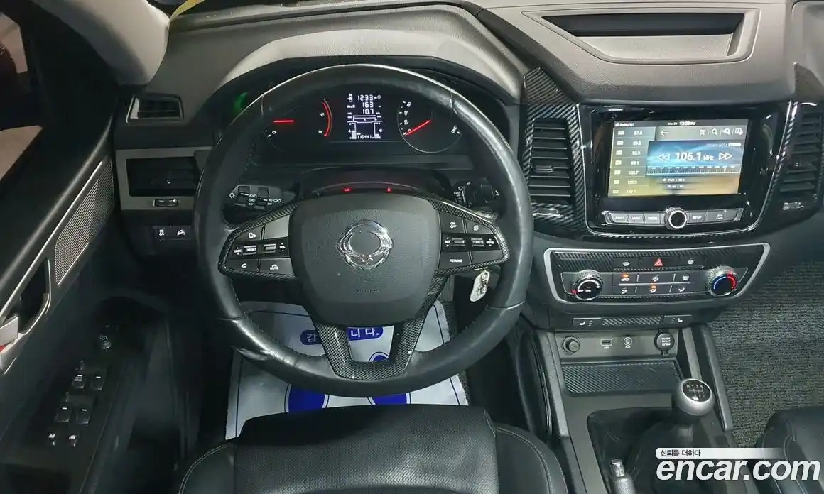 SsangYong Rexton 2018 2.2 Механическая в Москве № 934025, фото 13